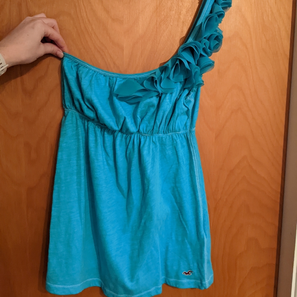 One Shoulder Ruffle Tank